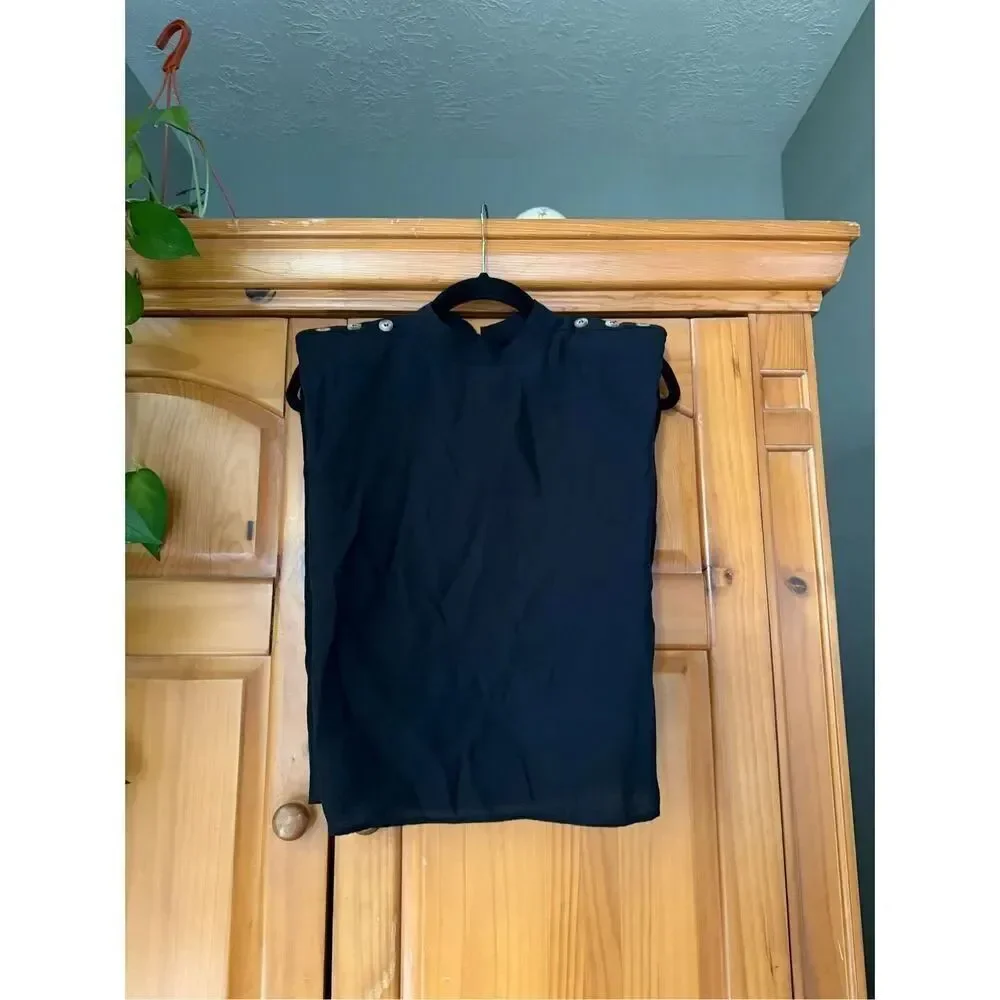 NWT Zara black, sleeveless mock-neck top with button details on the shoulders SZ